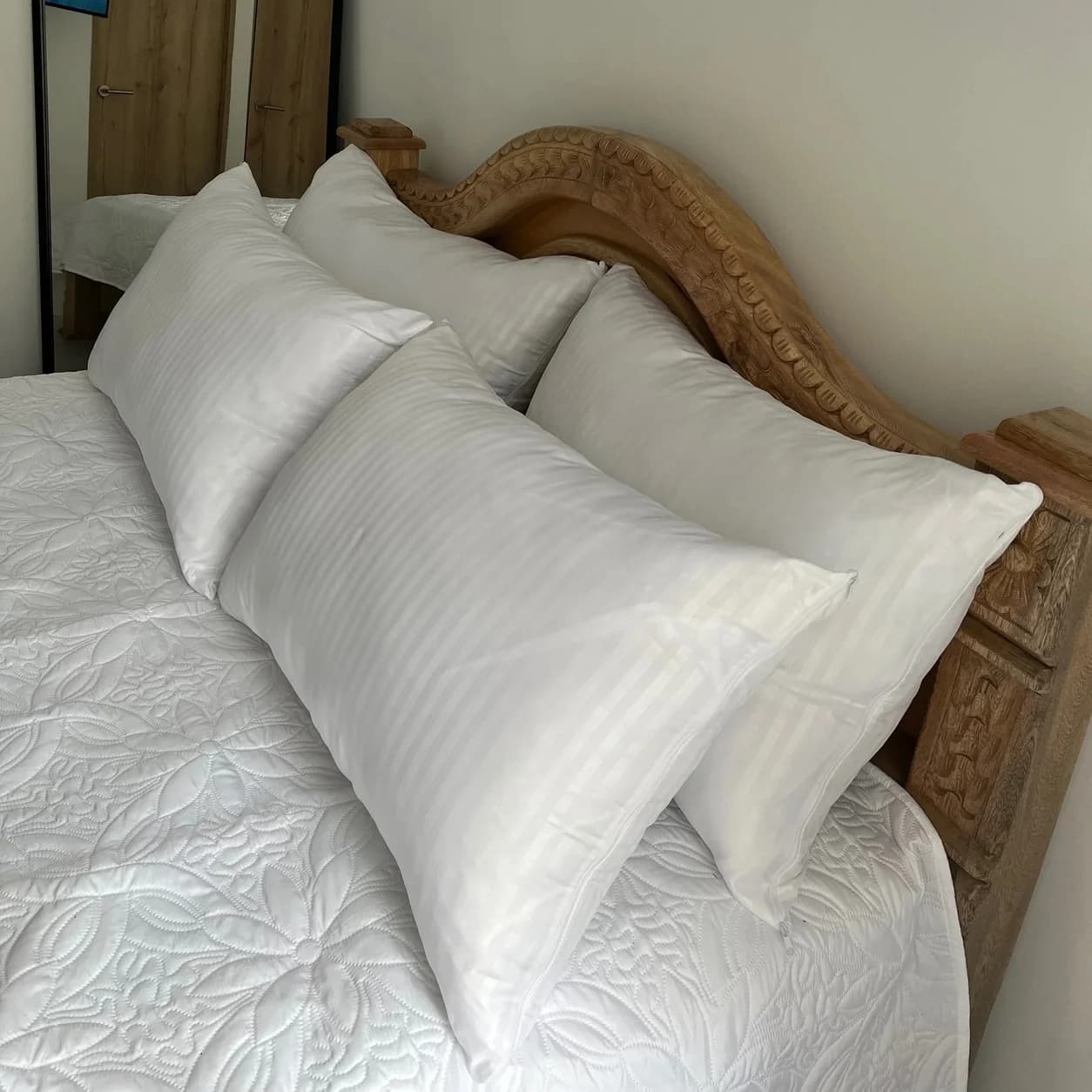 Combo x4 Almohadas Hoteleras Premium